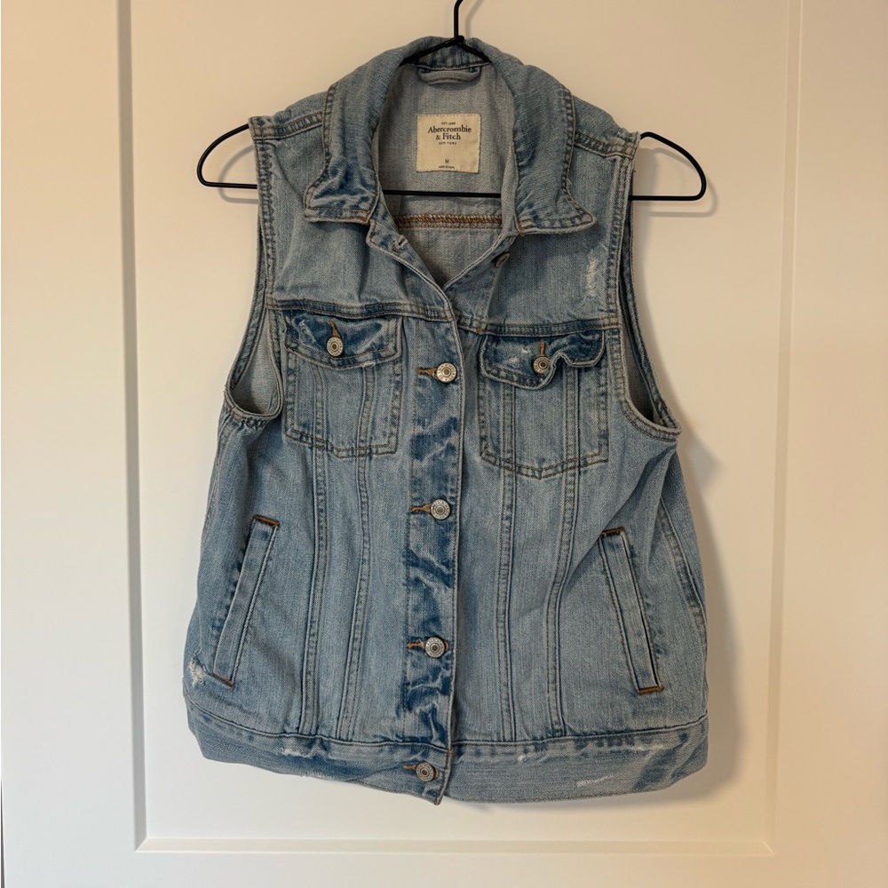 A&F Light Denim Vest